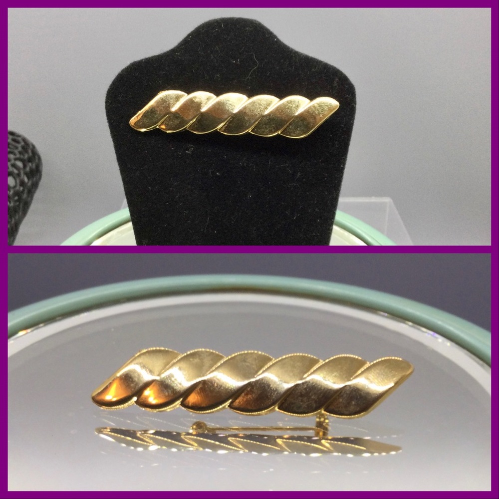 Bar Brooch